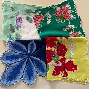 Vintage handkerchief set of 4 colorful scallop edges florals, basket print &leaf